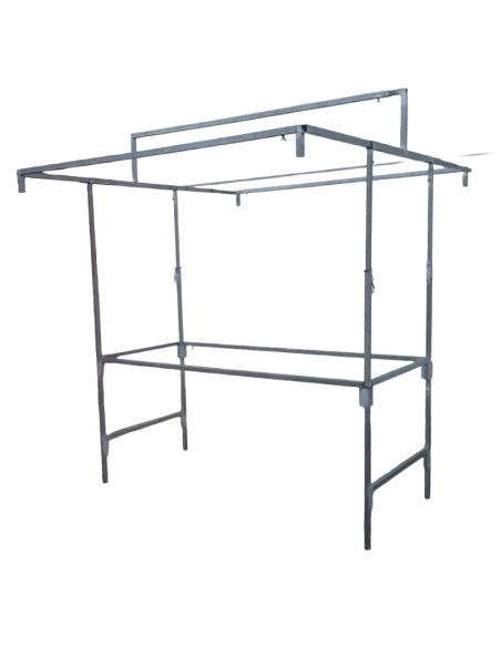 Parada con mesa reforzada y pilares reforzados. Tejado extensible.